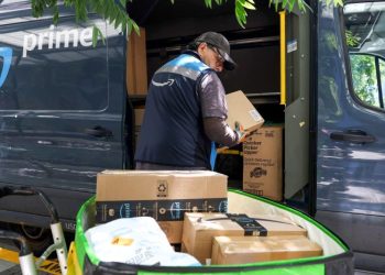 Amazon cracks down on Prime free shipping sharing
