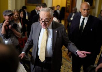 Optimism fades as Senate Democrats dig in, hold out over Obamacare demands