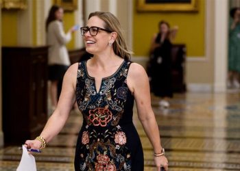 Scorned ex-lover accuses Sinema of ‘malicious’ marriage interference