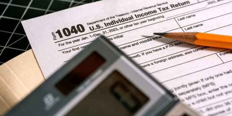 Tax day is next week: Avoid these 5 common mistakes that can cost you money